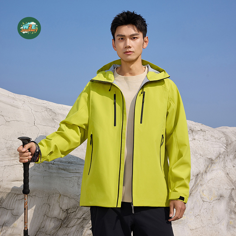 Giacca da Uomo SVETLIN di Luss - Cycling Gear Jacket recensione e prezzo